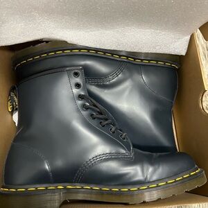 Dr. Martens Navy Leather Men's Boots in Box